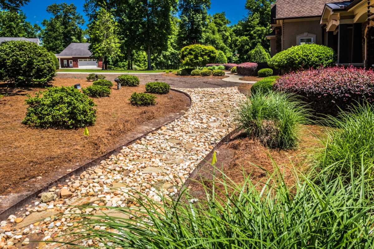 Pine Needles as a Decorative Element