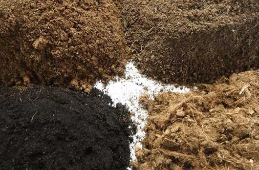 Как торф и перегной воздействуют на структуру почвы?